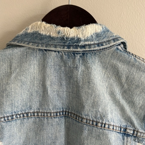 Zara Distressed Denim Jacket - Picture 7 of 7